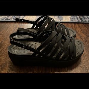Croc Wedges